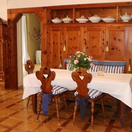 Hotel Seeschlößl Velden-2